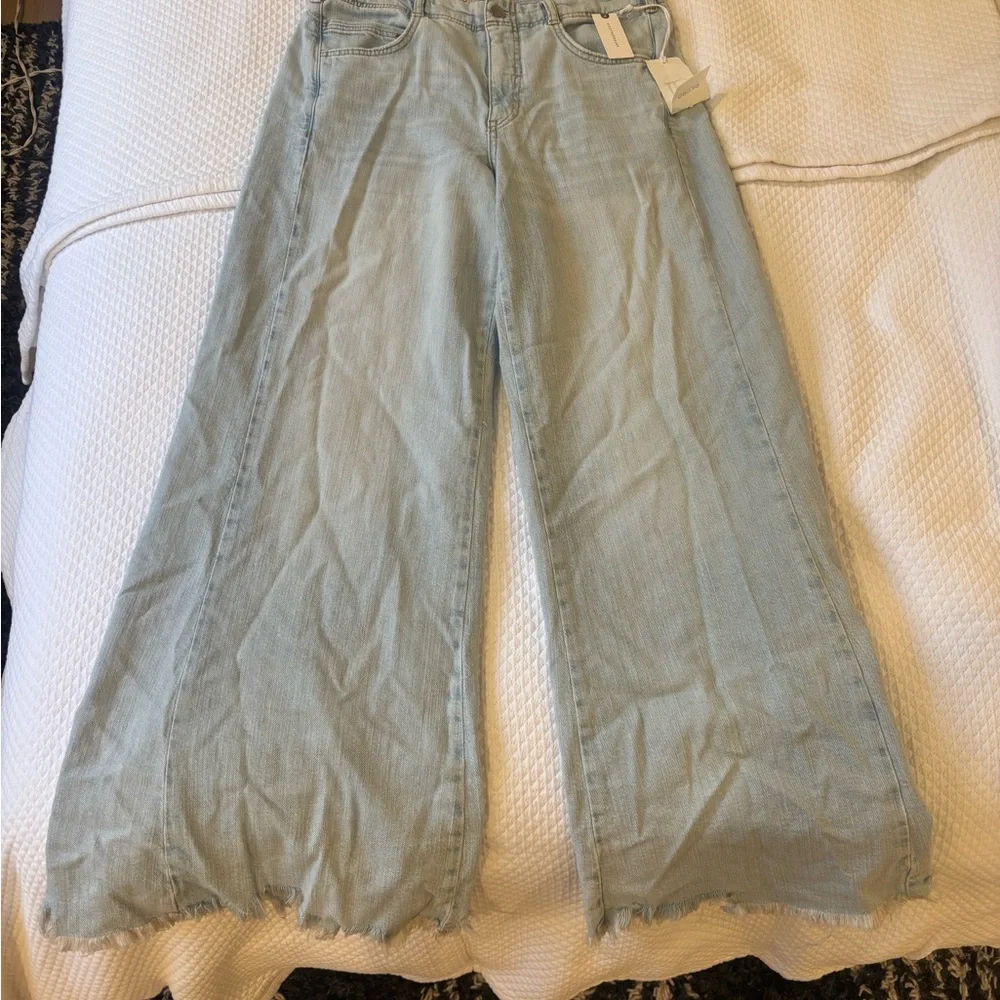 Pulcro Adi Regenerative Cotton Mid-Rise Flare Jeans - Picture 7 of 7